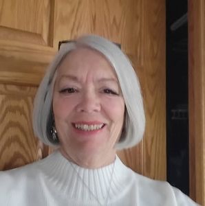 Meet your Posher, Joan